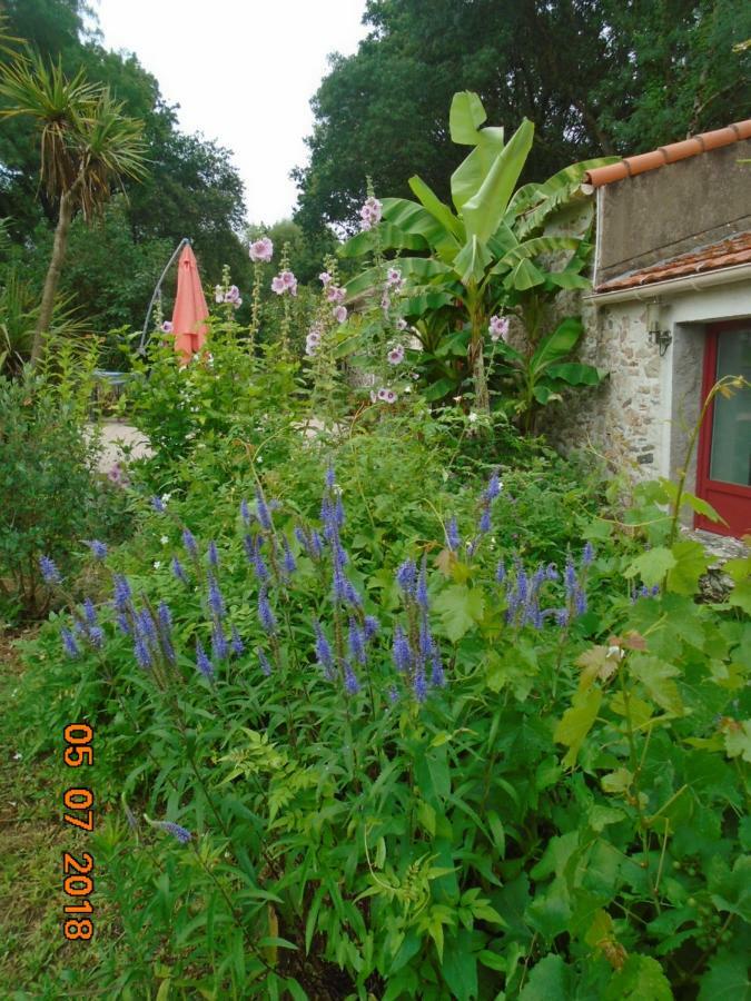 Bed and Breakfast Les Trois Etangs Saint-Viaud Экстерьер фото
